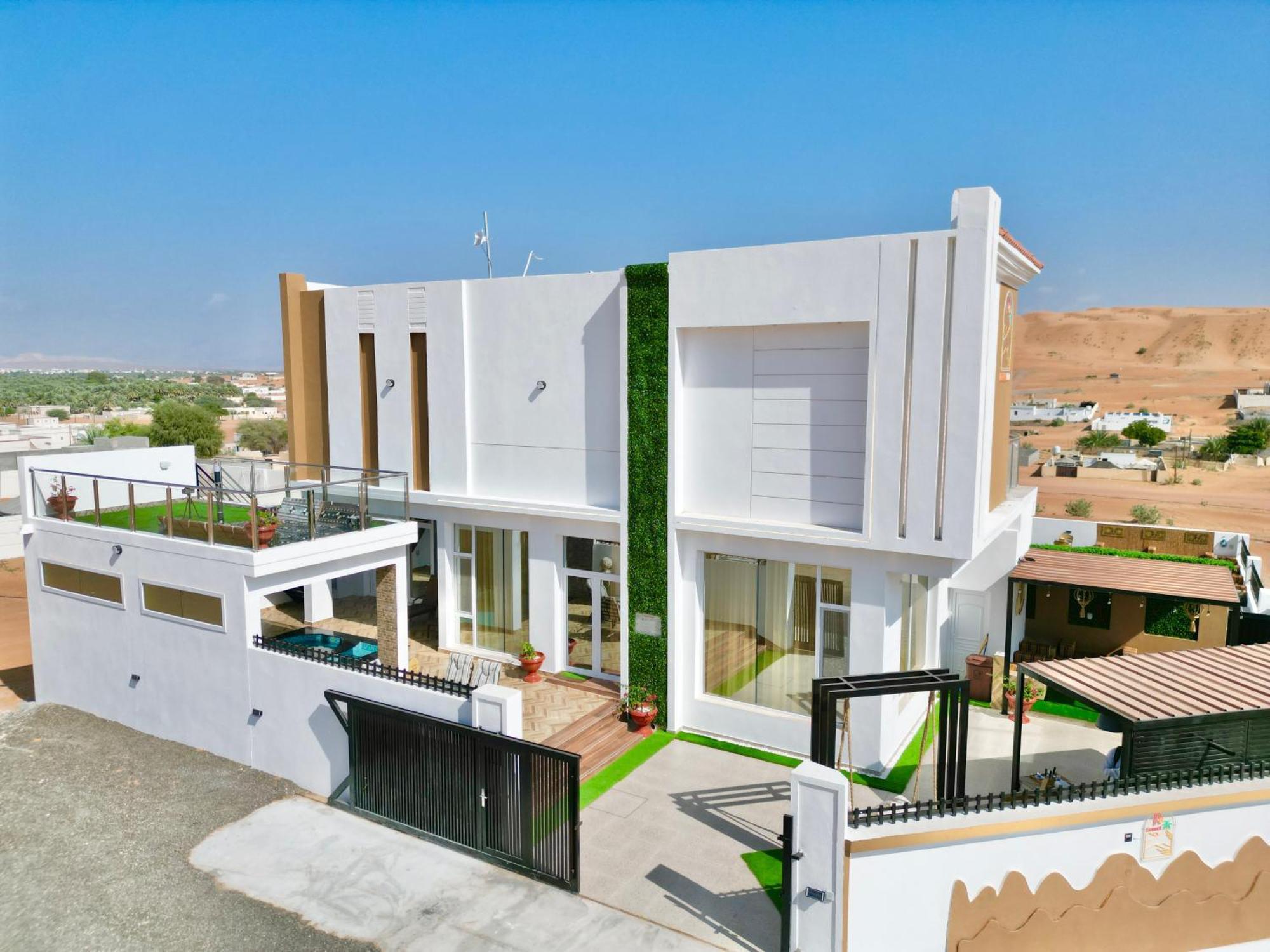 R61 Sunset Chalet Badīyah Exterior foto